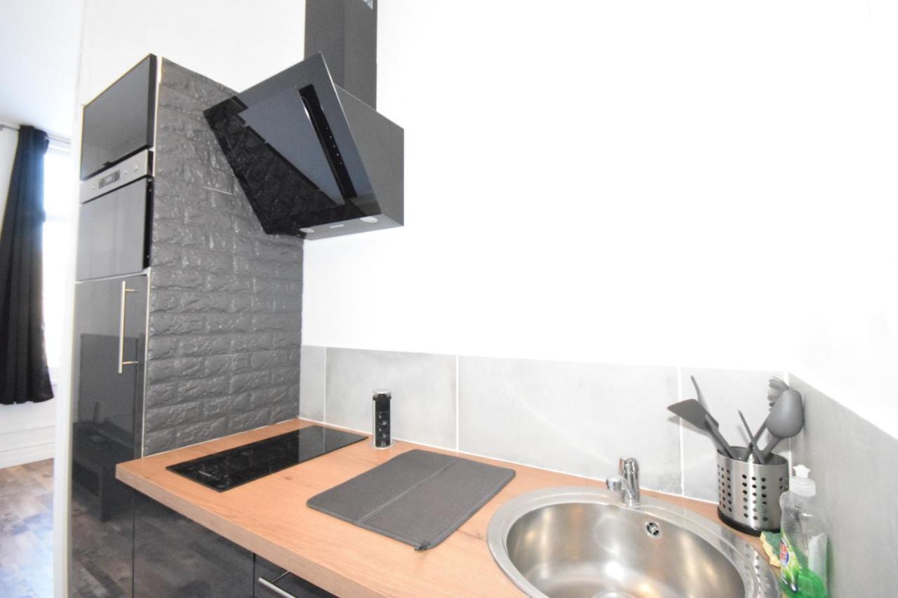 Lerelaisdodile11 - Bel Appart Chic Indust - Hypercentre - Tram Valenciennes Exterior foto